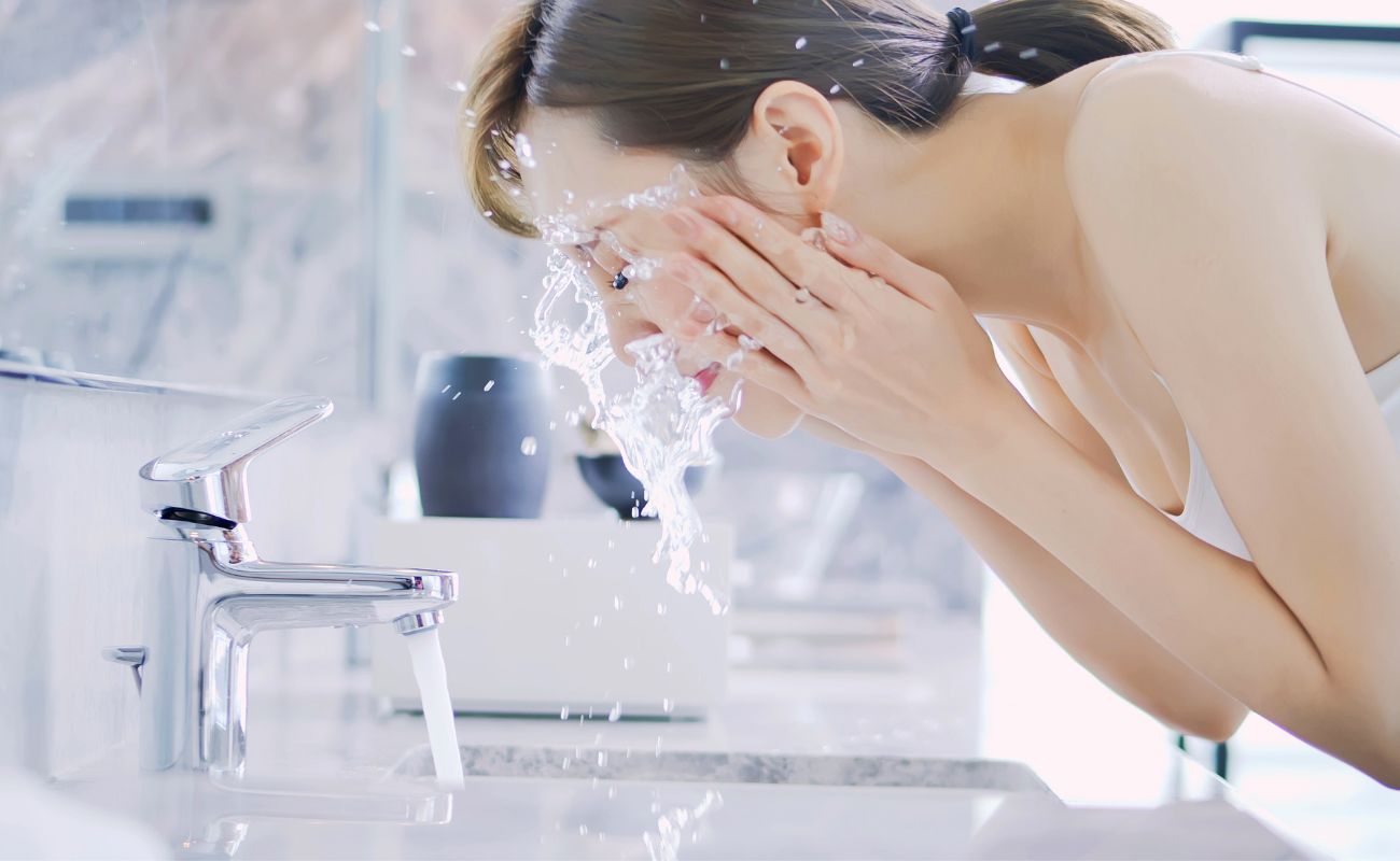 Discover Helios, The Sink Filter For Your Skin