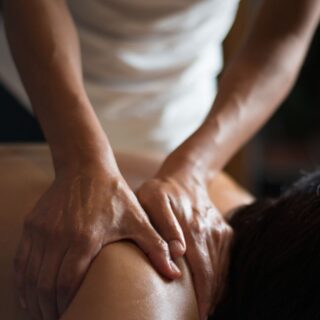 Everything You Need to Know About Beard Dandruff